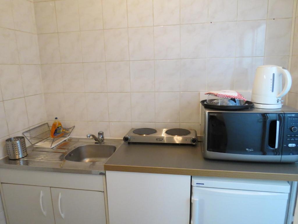 Hotel Weber Strazburg Oda fotoğraf